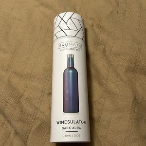 NIB Dark Aura Winesulator